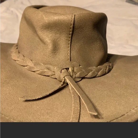 Minnetonka Fold Up Hat Size Small Pre-Owned VGC Airflow Fold Up Outback | Minnetonka main image 4